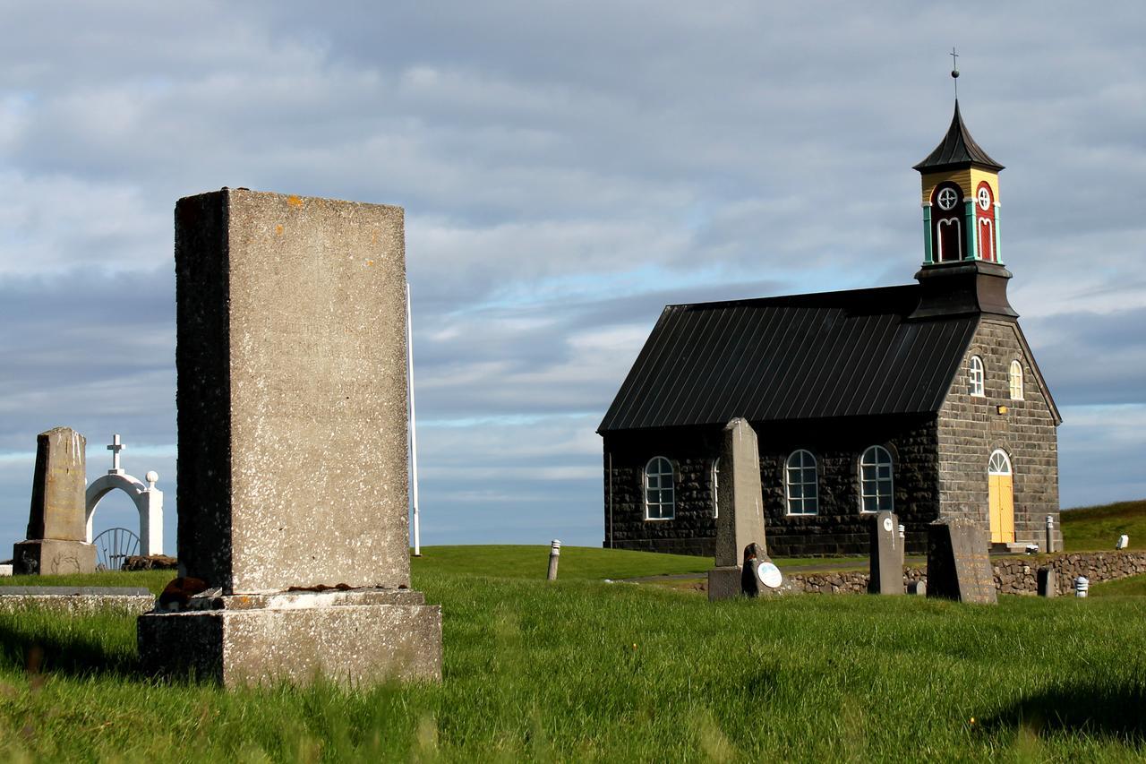Apartamento Reynisstathir Keflavík Exterior foto